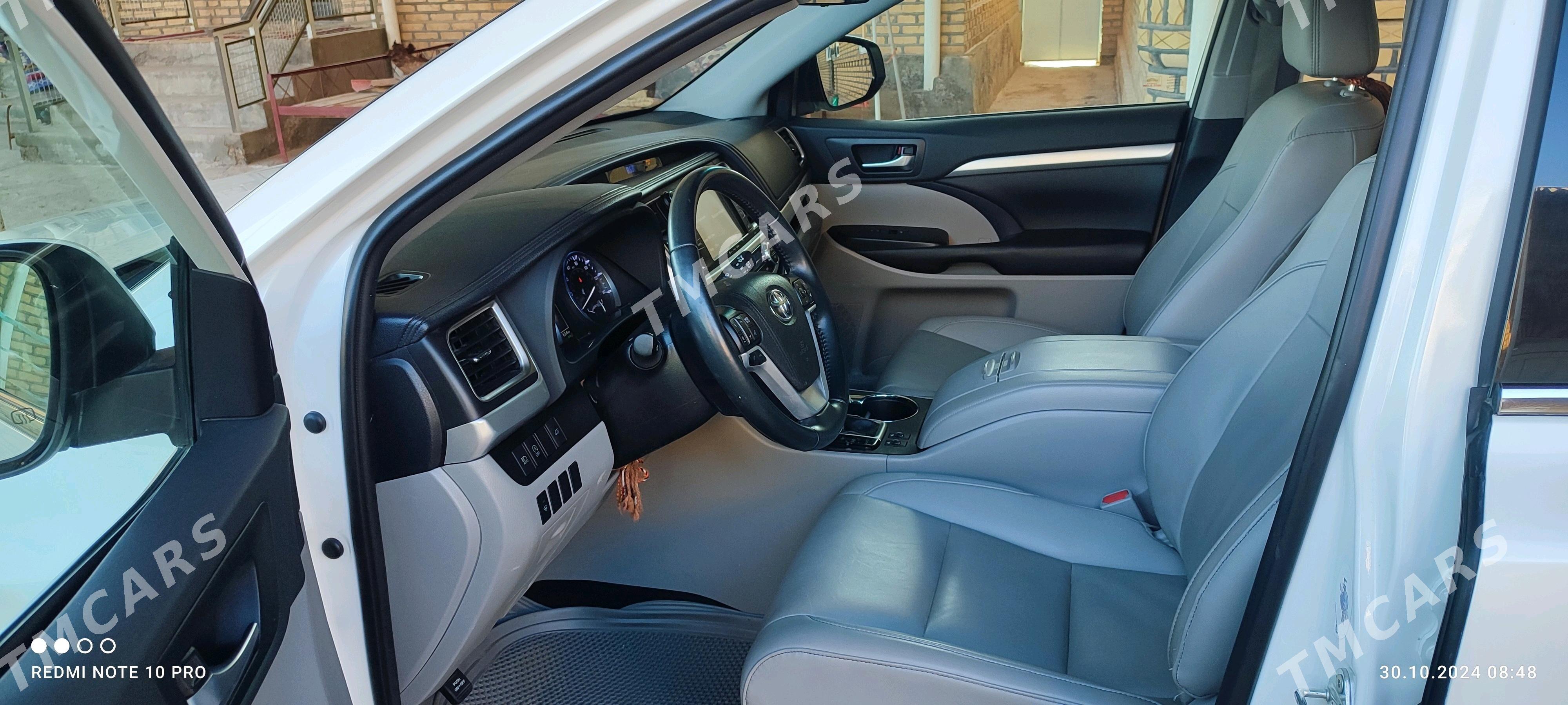 Toyota Highlander 2019 - 440 000 TMT - Мары - img 5