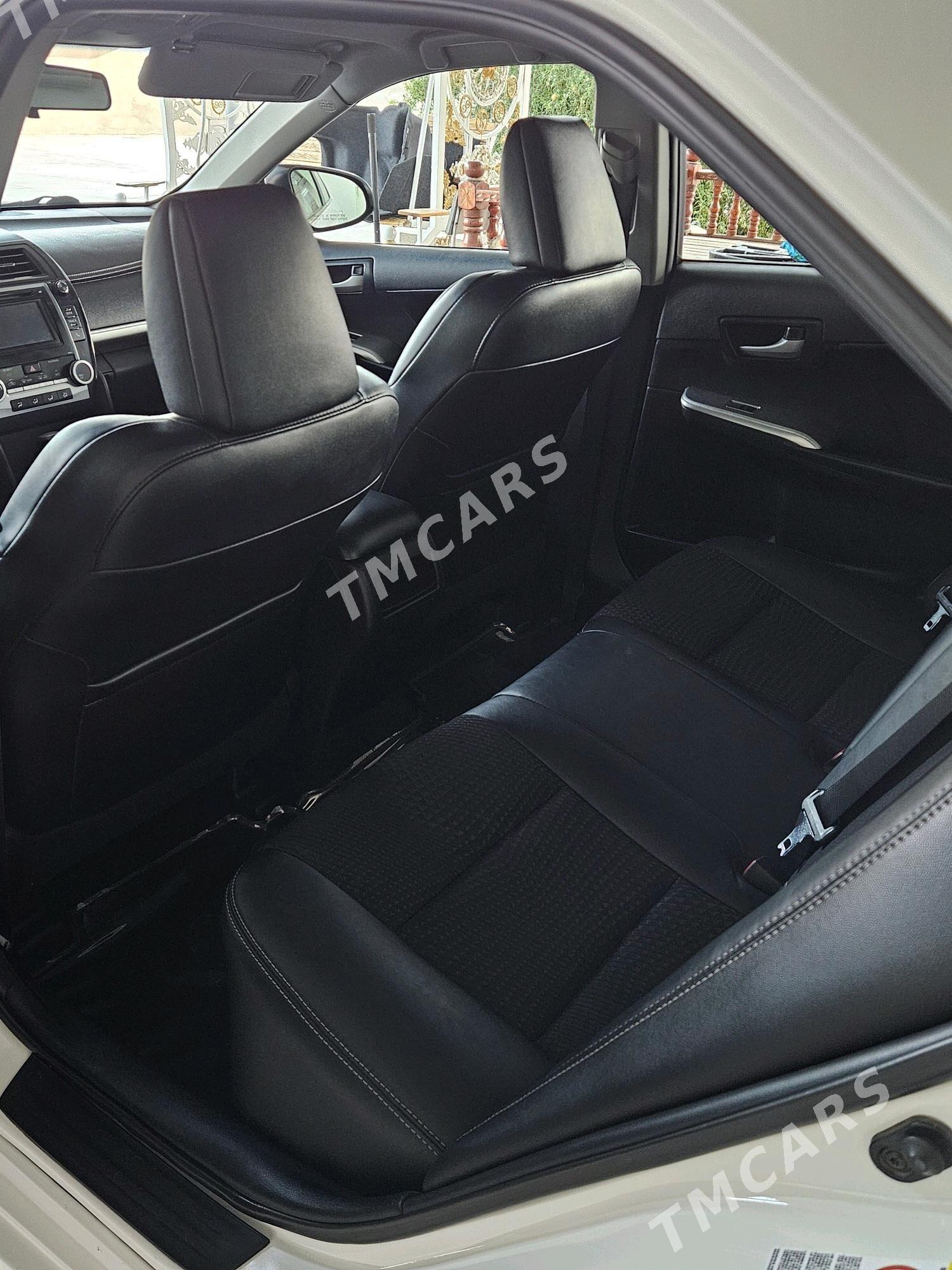 Toyota Camry 2014 - 235 000 TMT - Aşgabat - img 4