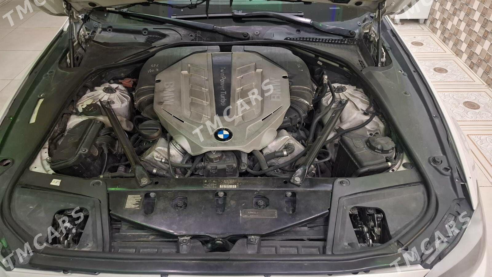 BMW F10 2011 - 450 000 TMT - Türkmenabat - img 9