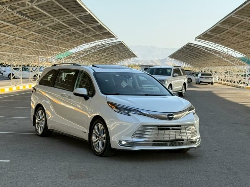 Toyota Sienna 2021 - 825 000 TMT - Ашхабад - img 4