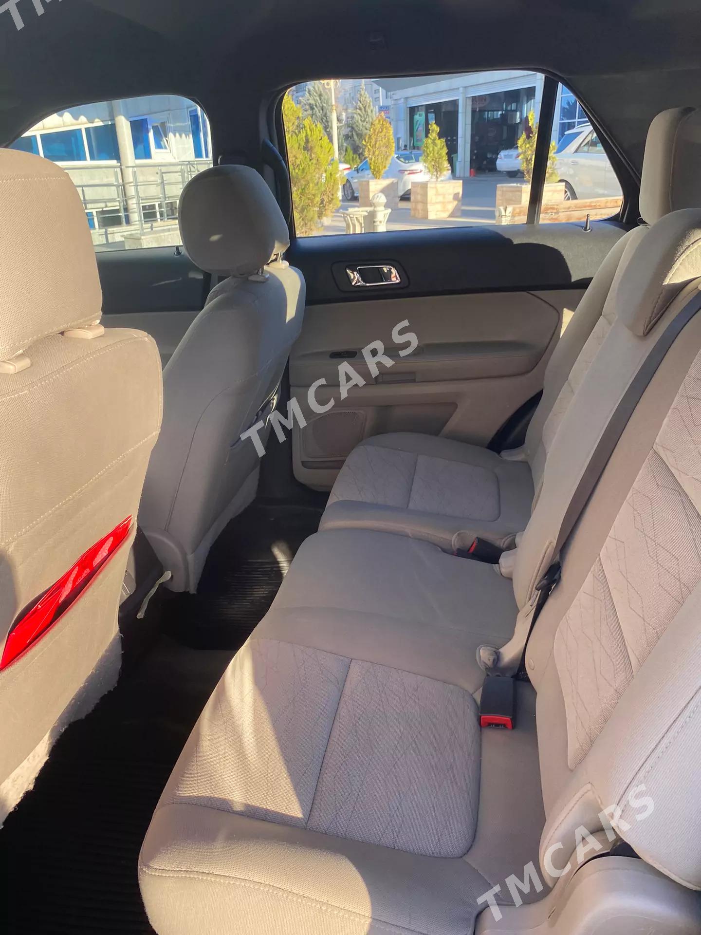 Ford Explorer 2015 - 260 000 TMT - Ашхабад - img 6