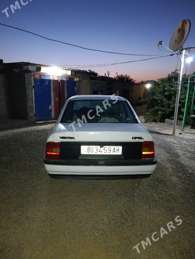 Opel Vectra 1990 - 27 000 TMT - Kaka - img 2