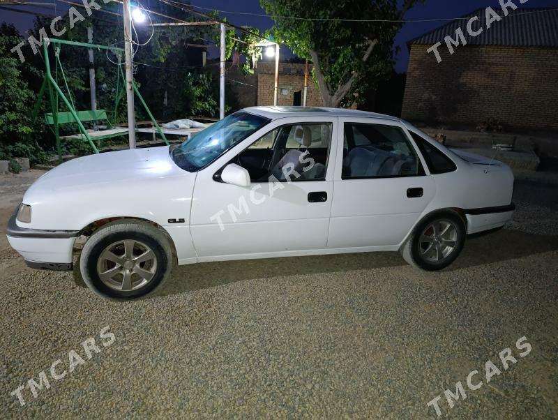 Opel Vectra 1990 - 27 000 TMT - Kaka - img 4