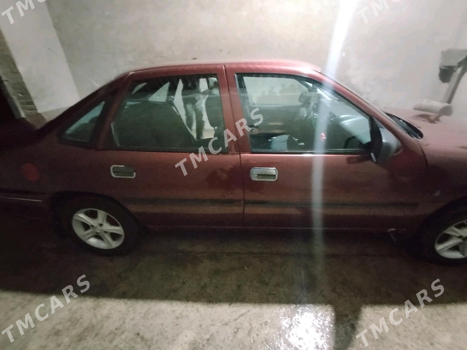Opel Vectra 1994 - 40 000 TMT - Dänew - img 3