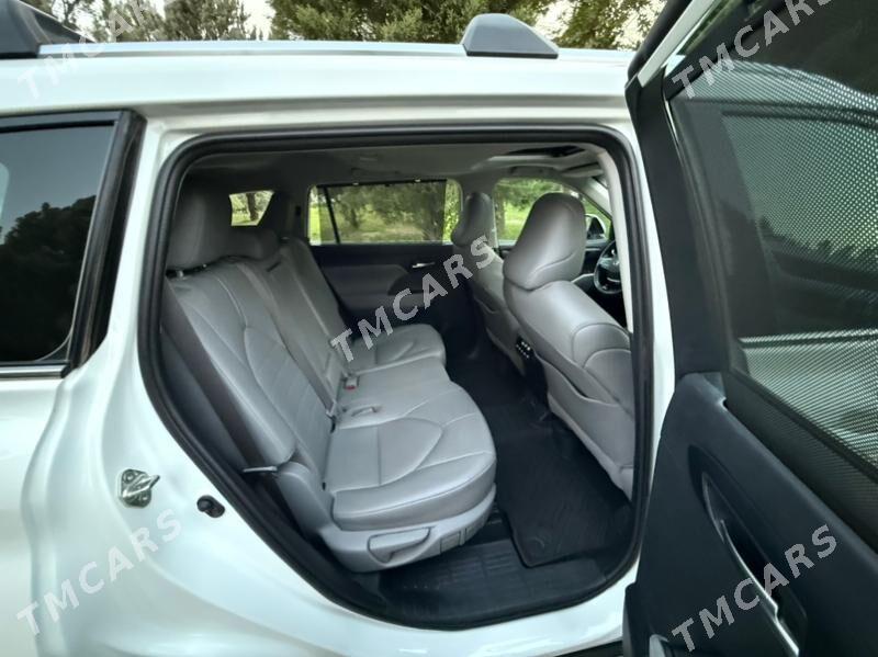 Toyota Highlander 2020 - 555 000 TMT - Ашхабад - img 8