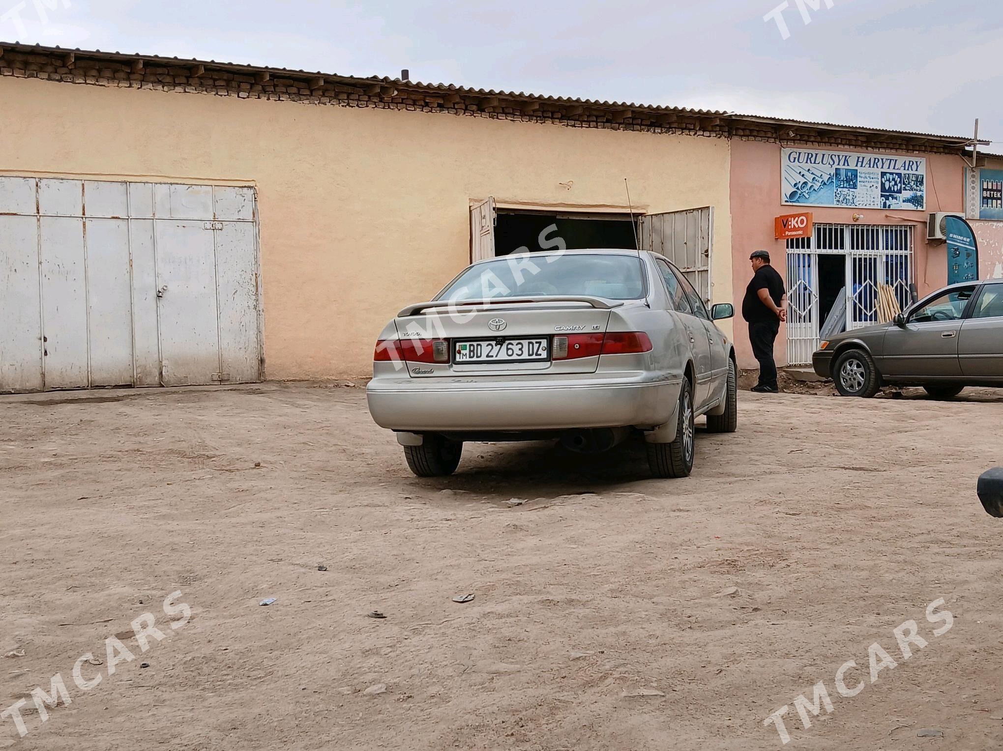 Toyota Camry 2001 - 130 000 TMT - Türkmenbaşy etr. - img 2