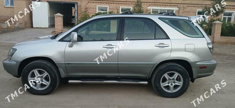 Lexus RX 300 2002 - 180 000 TMT - Керки - img 5