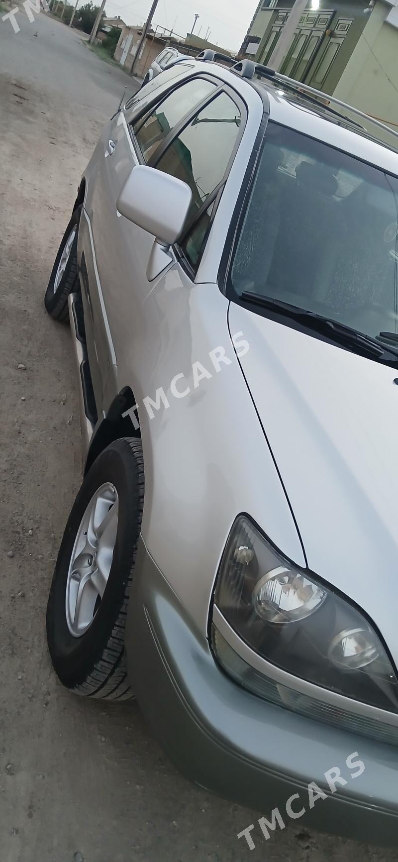 Lexus RX 300 2002 - 180 000 TMT - Керки - img 3