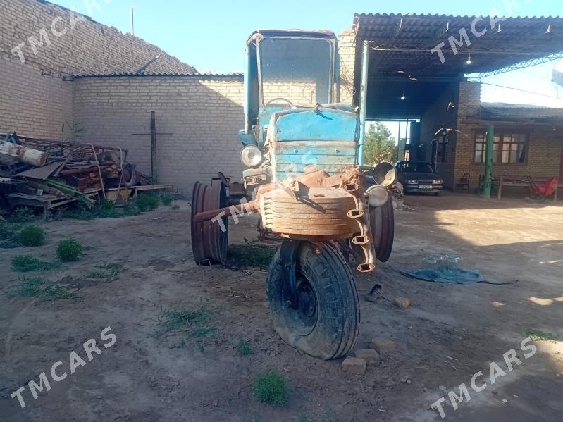 MTZ T-28 1990 - 15 000 TMT - Sakar - img 2