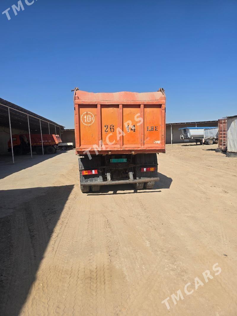 Kamaz 6520 2011 - 395 000 TMT - Дянев - img 2
