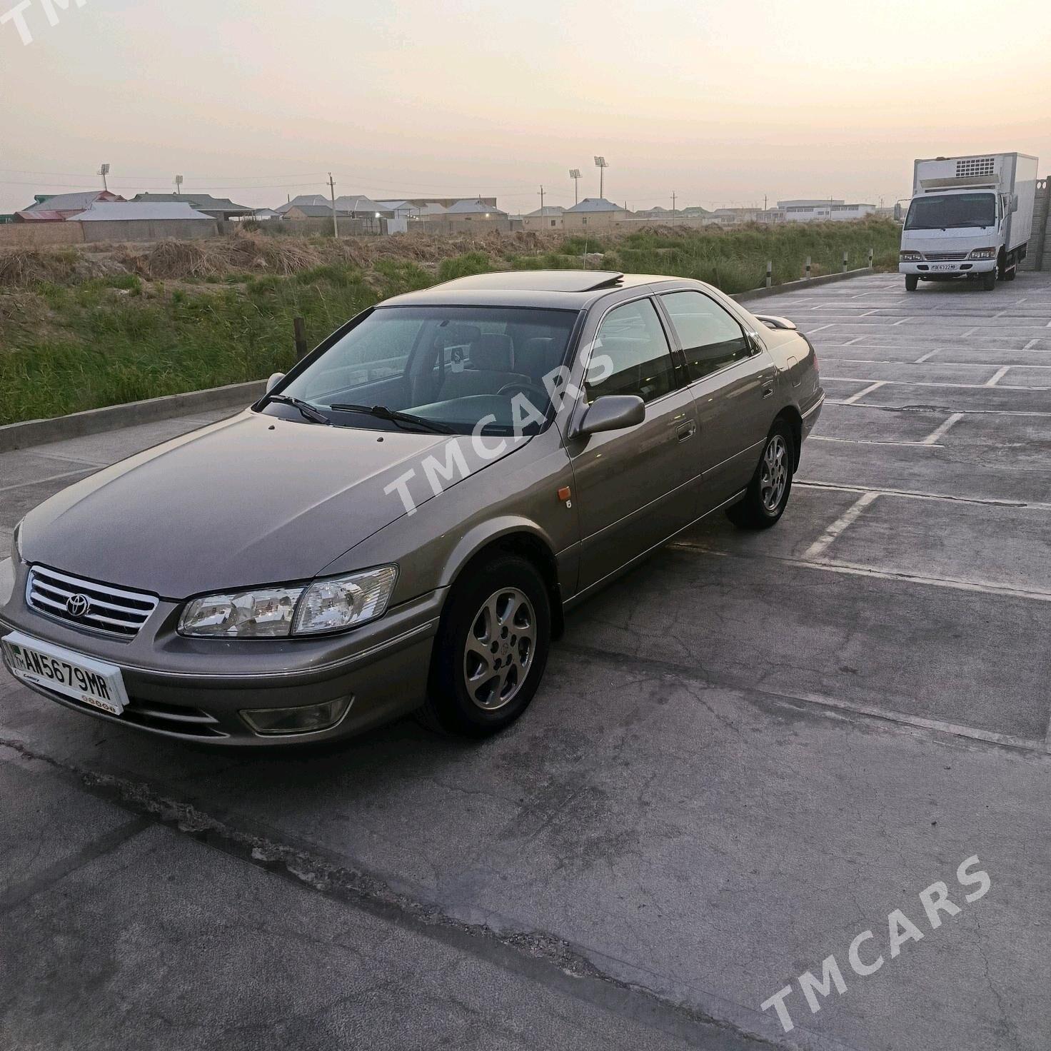 Toyota Camry 1999 - 137 000 TMT - Байрамали - img 3