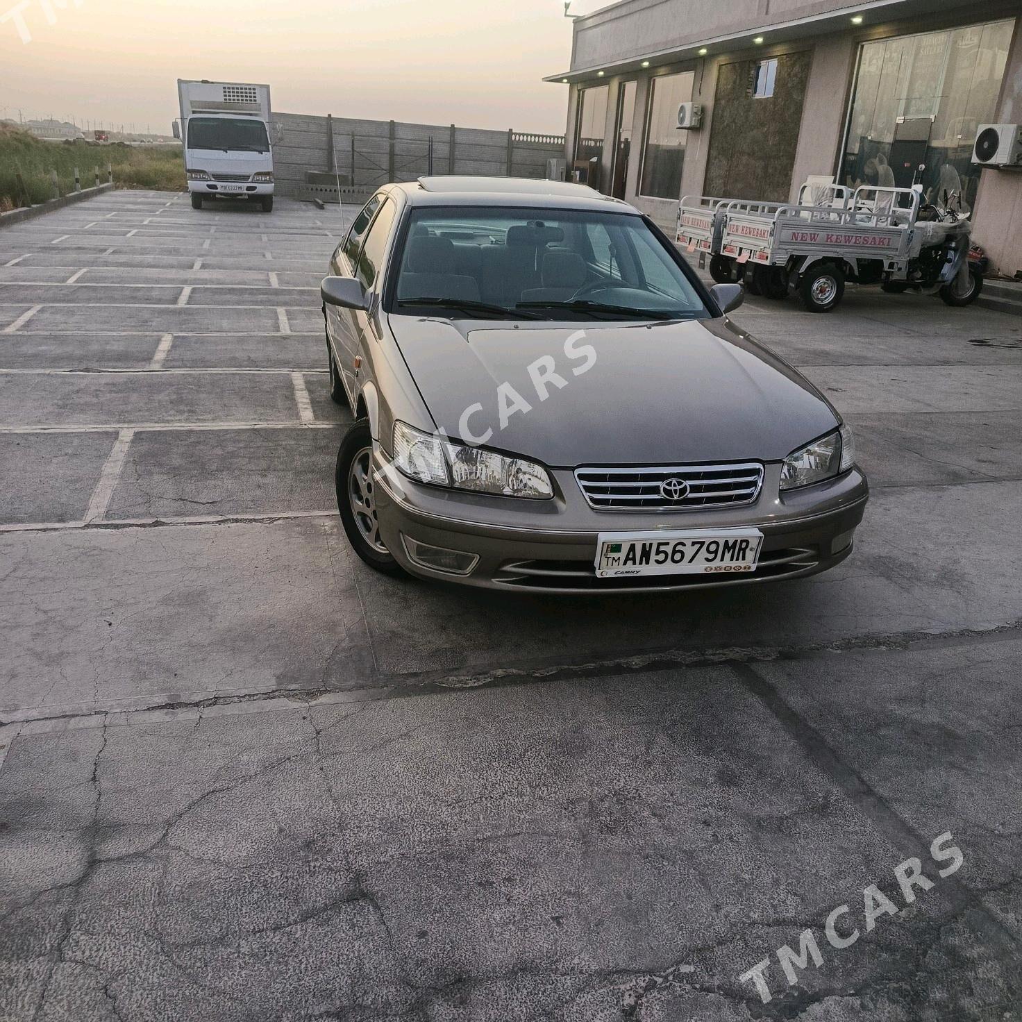 Toyota Camry 1999 - 137 000 TMT - Байрамали - img 5