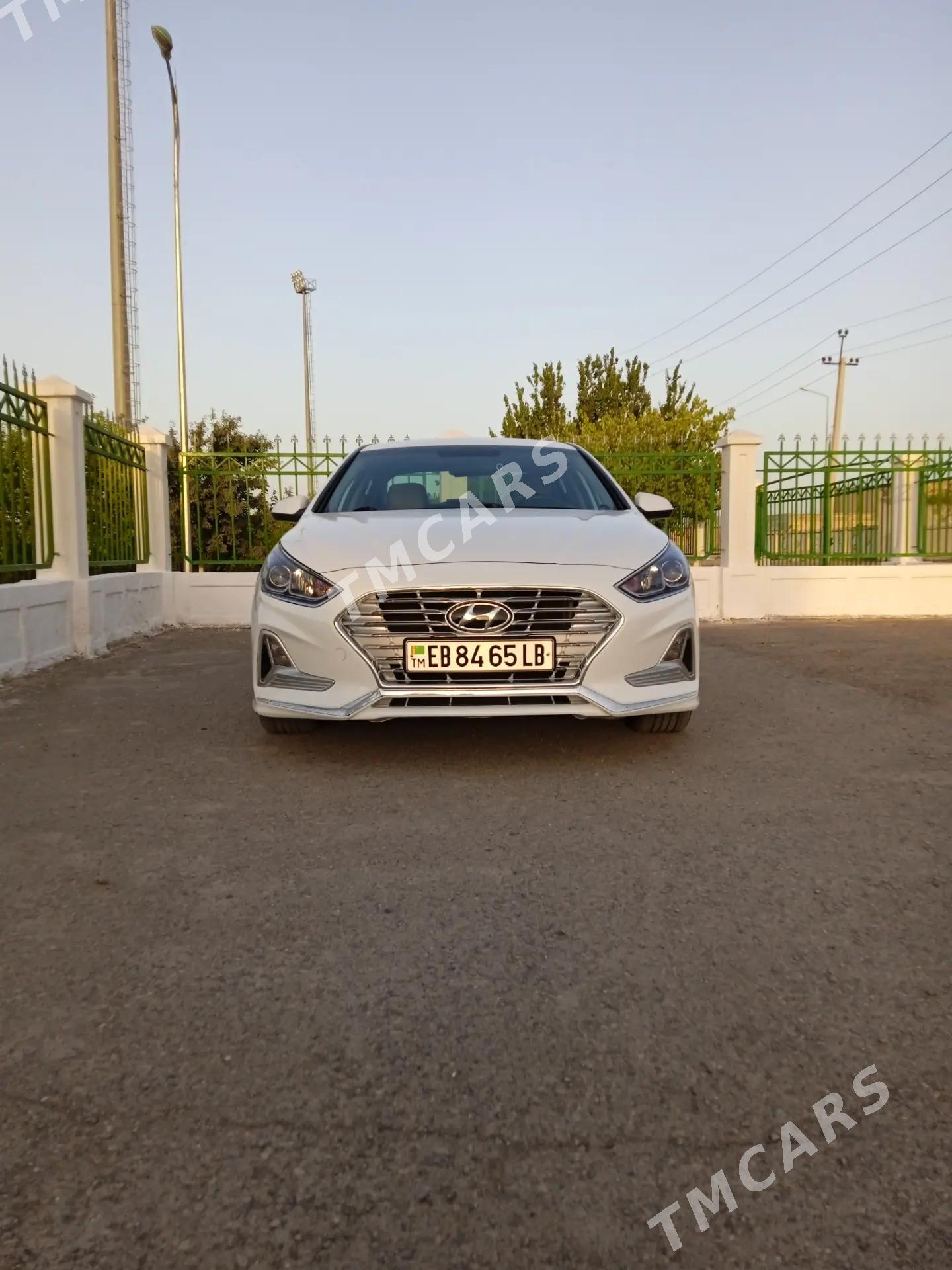 Hyundai Sonata 2018 - 220 000 TMT - Дянев - img 2
