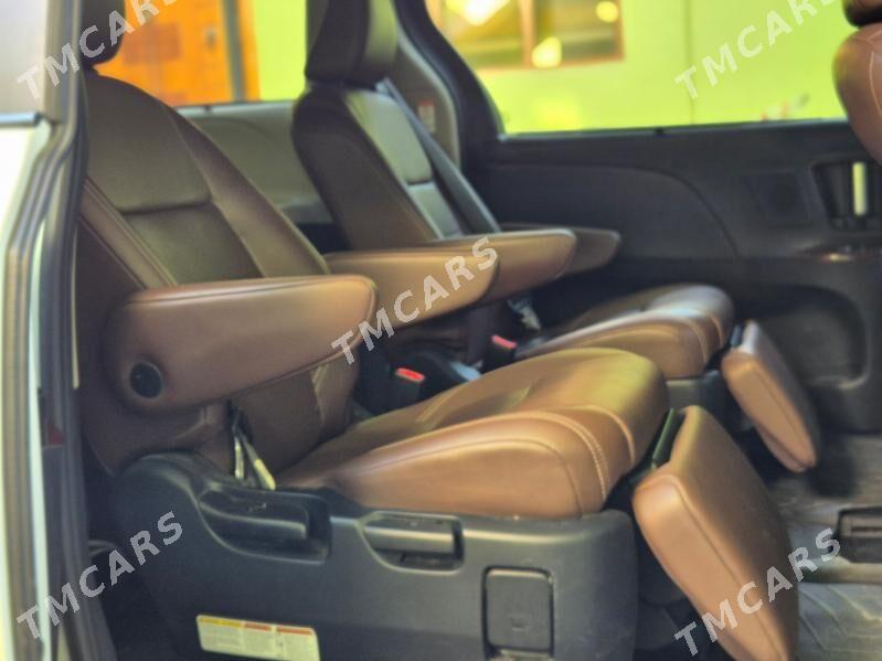 Toyota Sienna 2020 - 645 000 TMT - Aşgabat - img 2