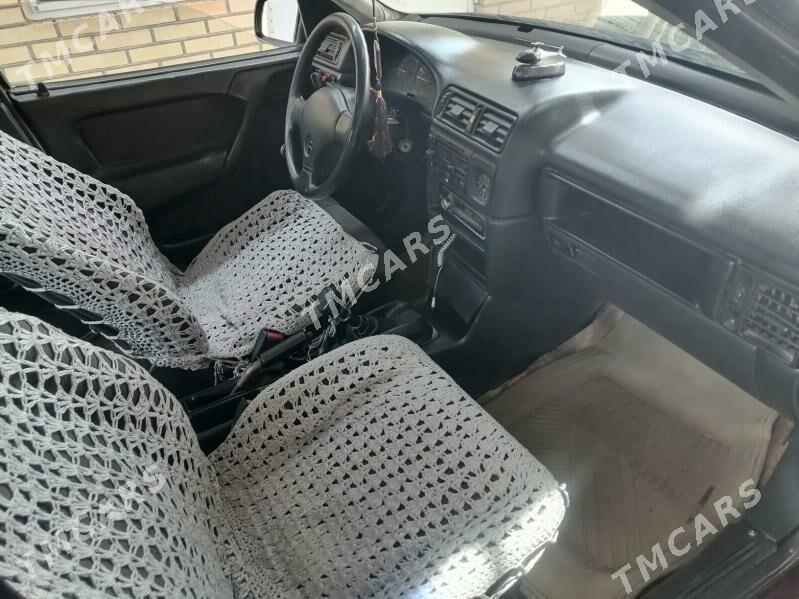 Opel Vectra 1992 - 27 000 TMT - Мары - img 2