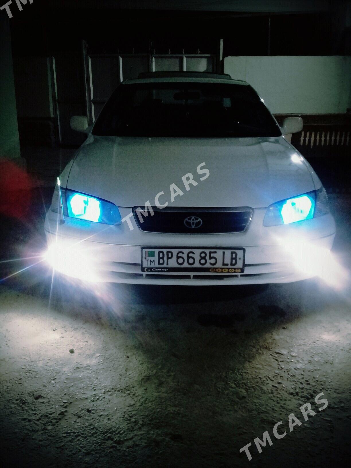 Toyota Camry 2000 - 140 000 TMT - Köýtendag - img 4