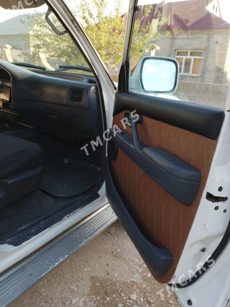 Toyota Land Cruiser 1994 - 88 000 TMT - Джебел - img 3