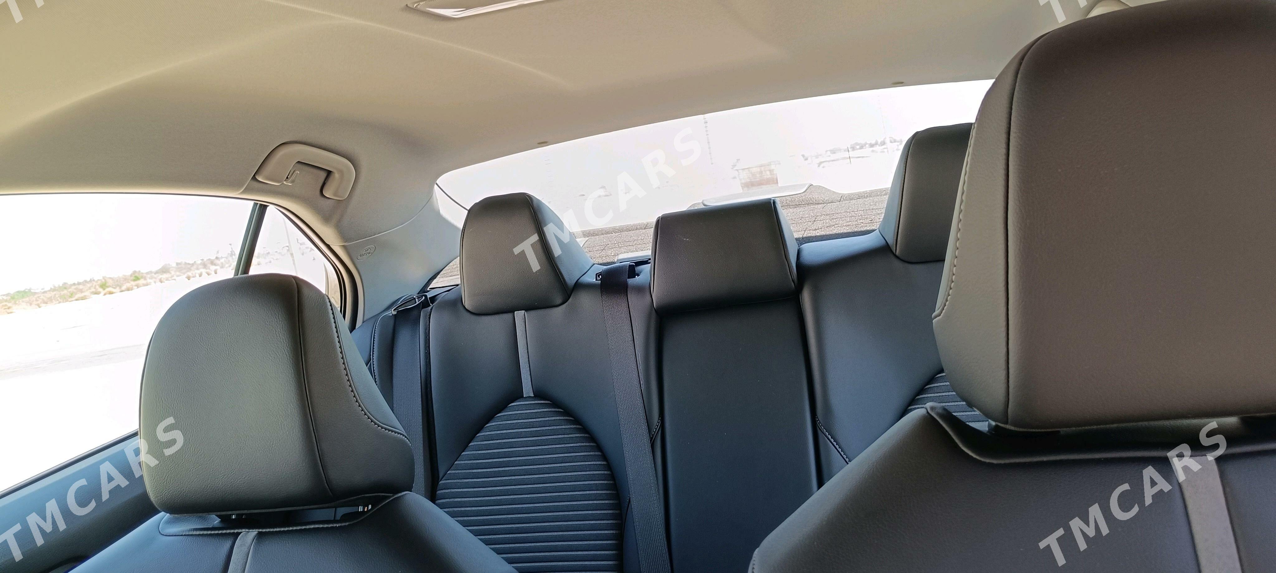 Toyota Camry 2021 - 314 000 TMT - Ёлётен - img 5