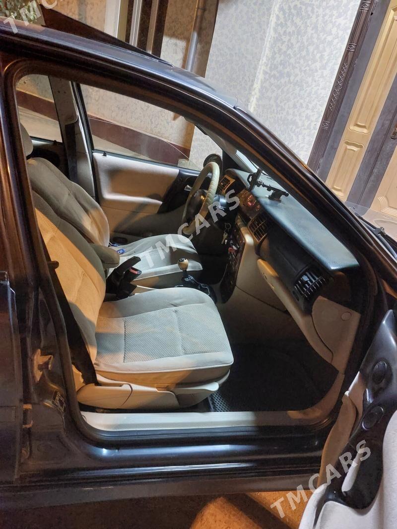 Opel Vectra 2001 - 53 000 TMT - Гурбансолтан Едже - img 3