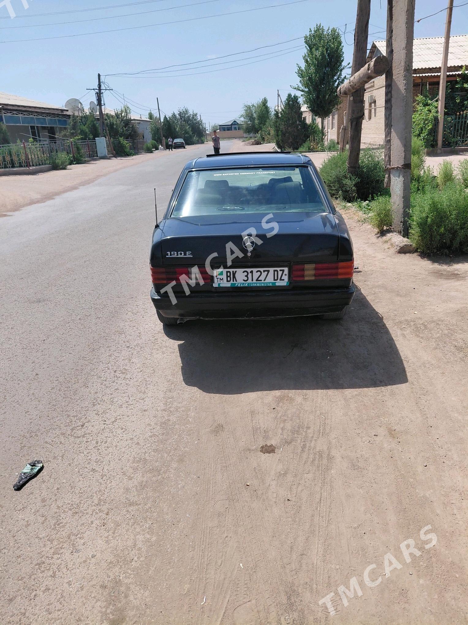 Mercedes-Benz 190E 1987 - 26 000 TMT - Gubadag - img 3