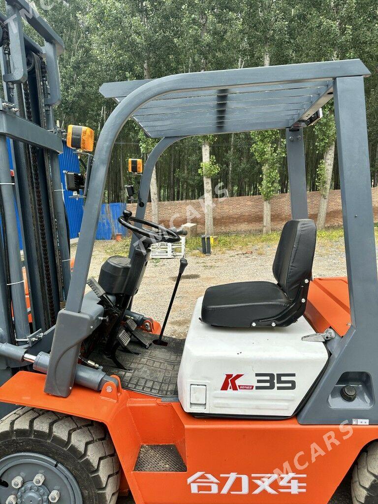 Kara Forklift 2021 - 170 000 TMT - Aşgabat - img 4