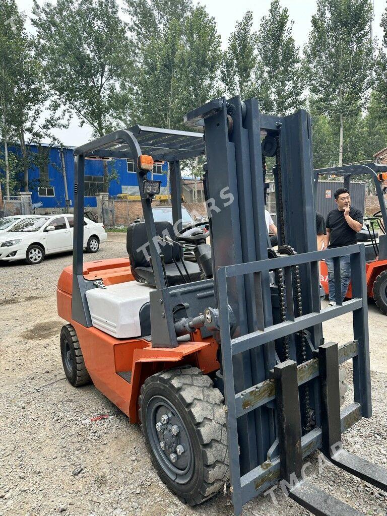 Kara Forklift 2021 - 170 000 TMT - Aşgabat - img 5