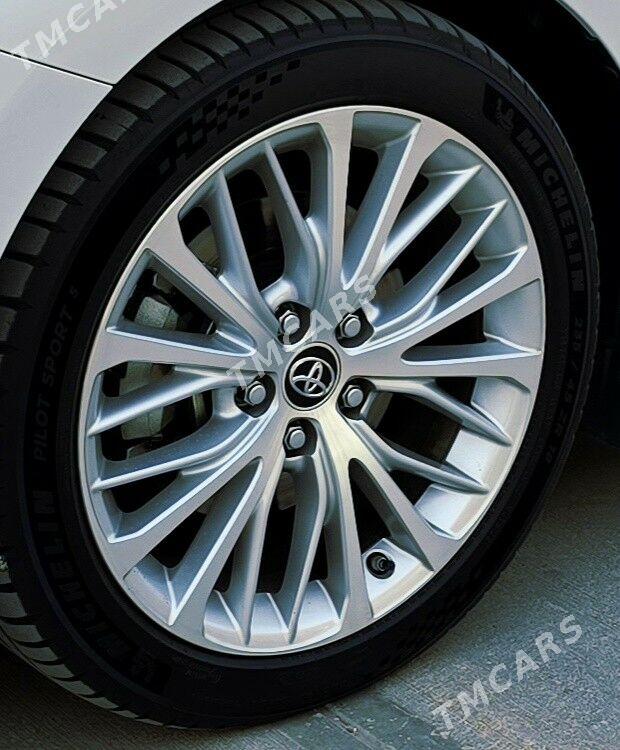 Toyota Camry 2019 - 600 000 TMT - Aşgabat - img 9