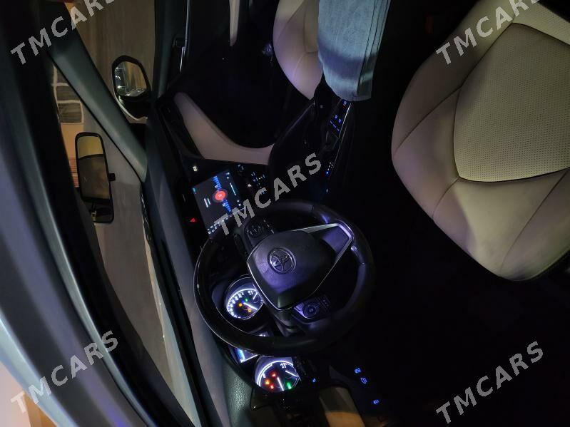 Toyota Camry 2020 - 253 000 TMT - Тязе заман - img 6