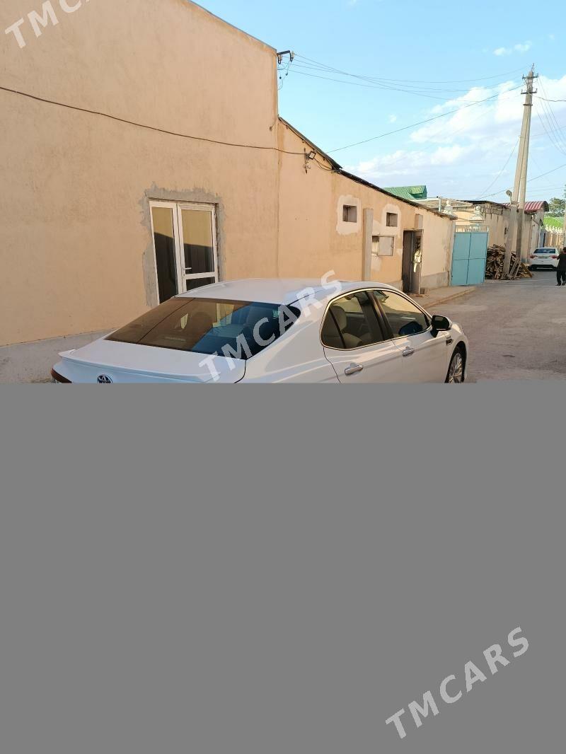 Toyota Camry 2020 - 253 000 TMT - Тязе заман - img 5