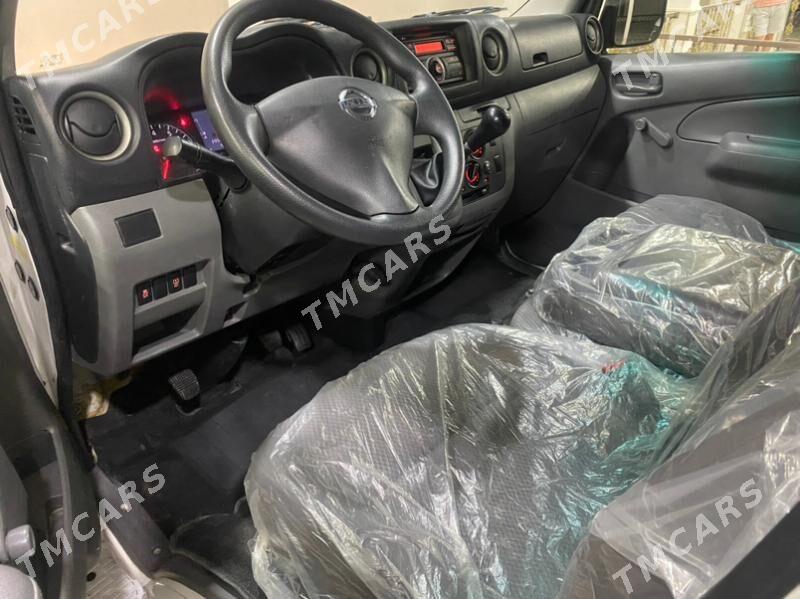 Nissan Urvan 2020 - 330 000 TMT - Mary - img 8