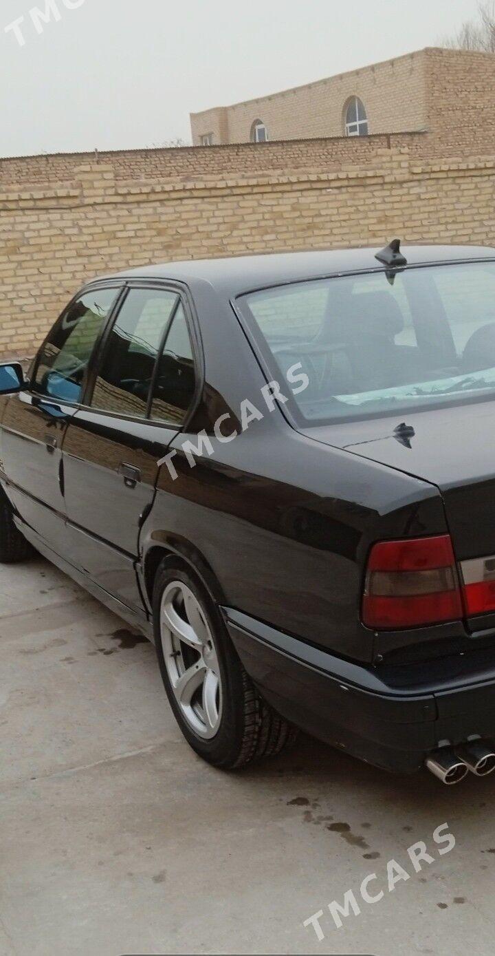BMW 525 1995 - 55 000 TMT - Türkmenabat - img 4