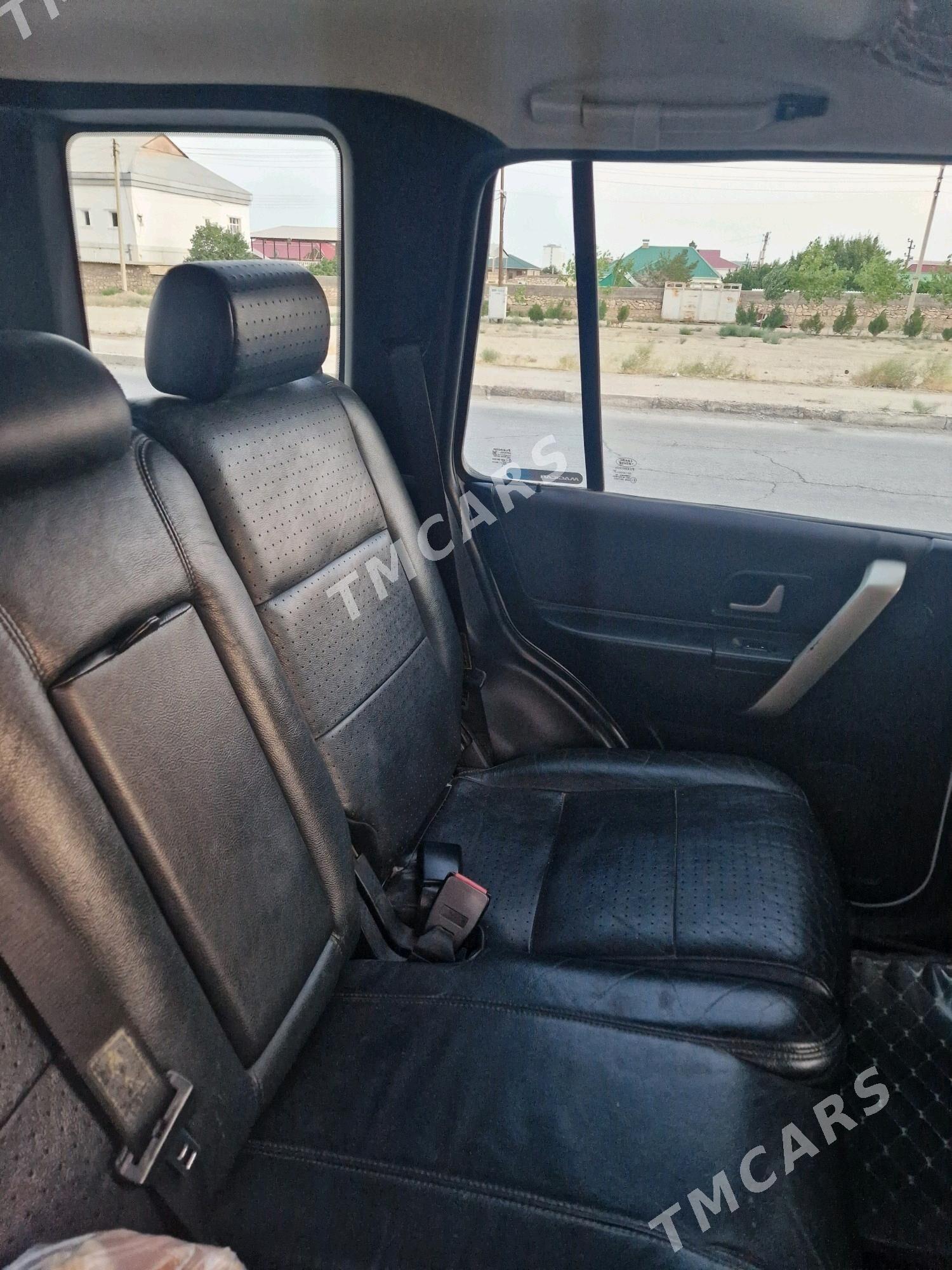 Land Rover Freelander 2005 - 120 000 TMT - Balkanabat - img 8