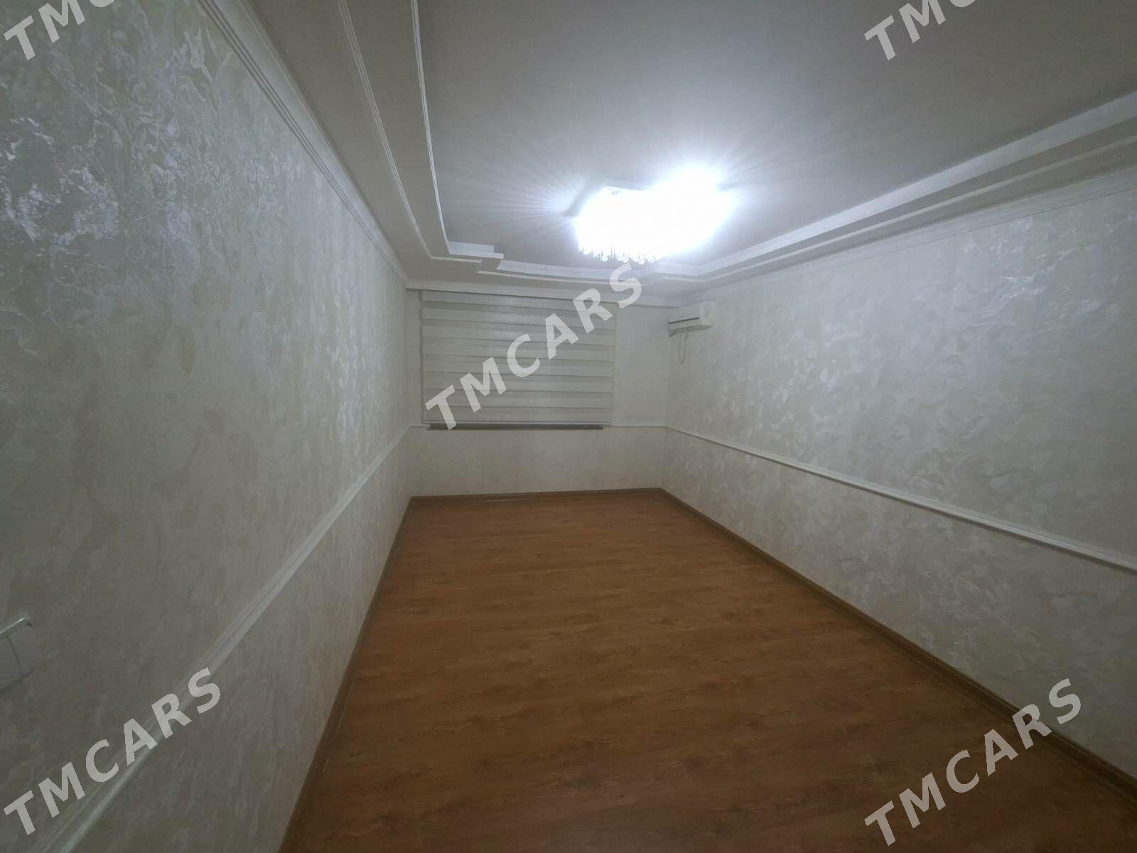 11 мкр 4/1 этаж 1 ком - 11 mkr - img 2