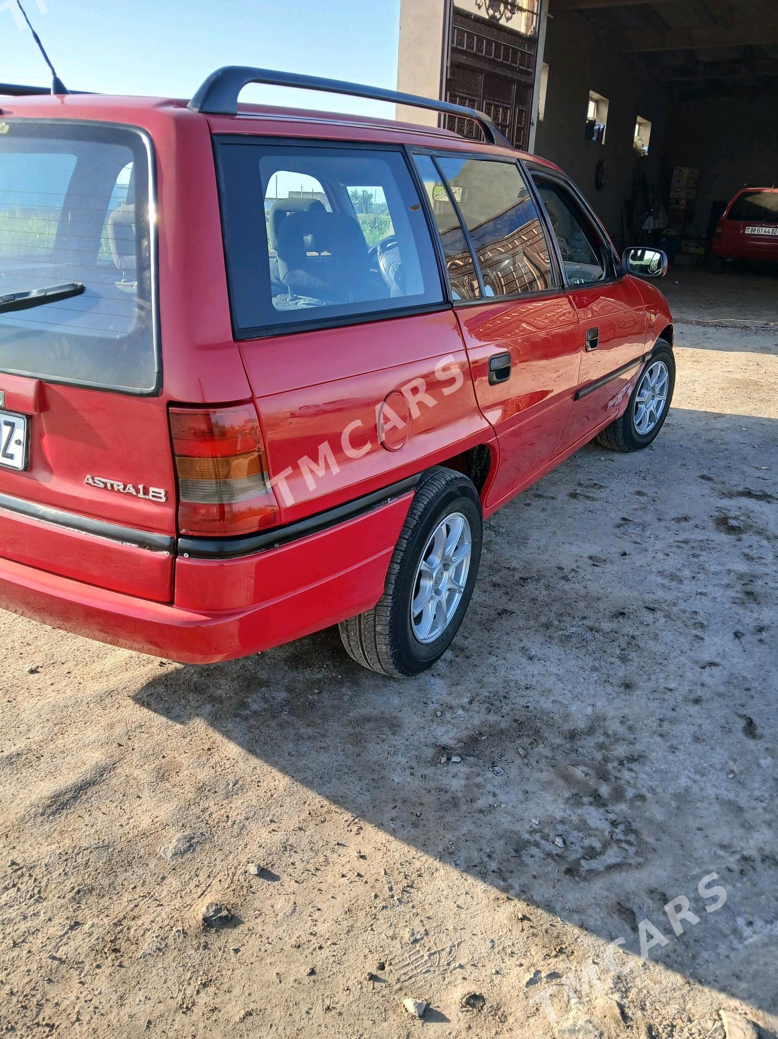 Opel Astra 1997 - 40 000 TMT - Gubadag - img 3
