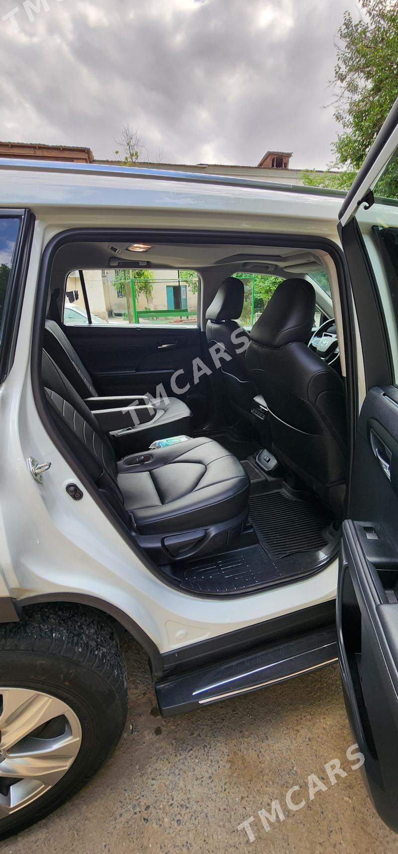 Toyota Highlander 2020 - 580 000 TMT - Ашхабад - img 8