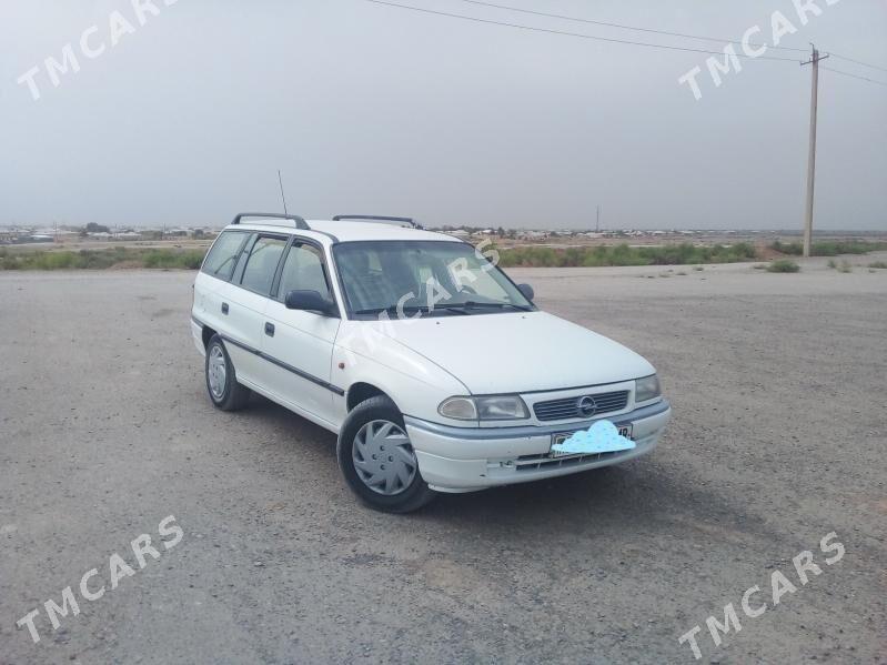 Opel Astra 1996 - 45 000 TMT - Mary - img 5