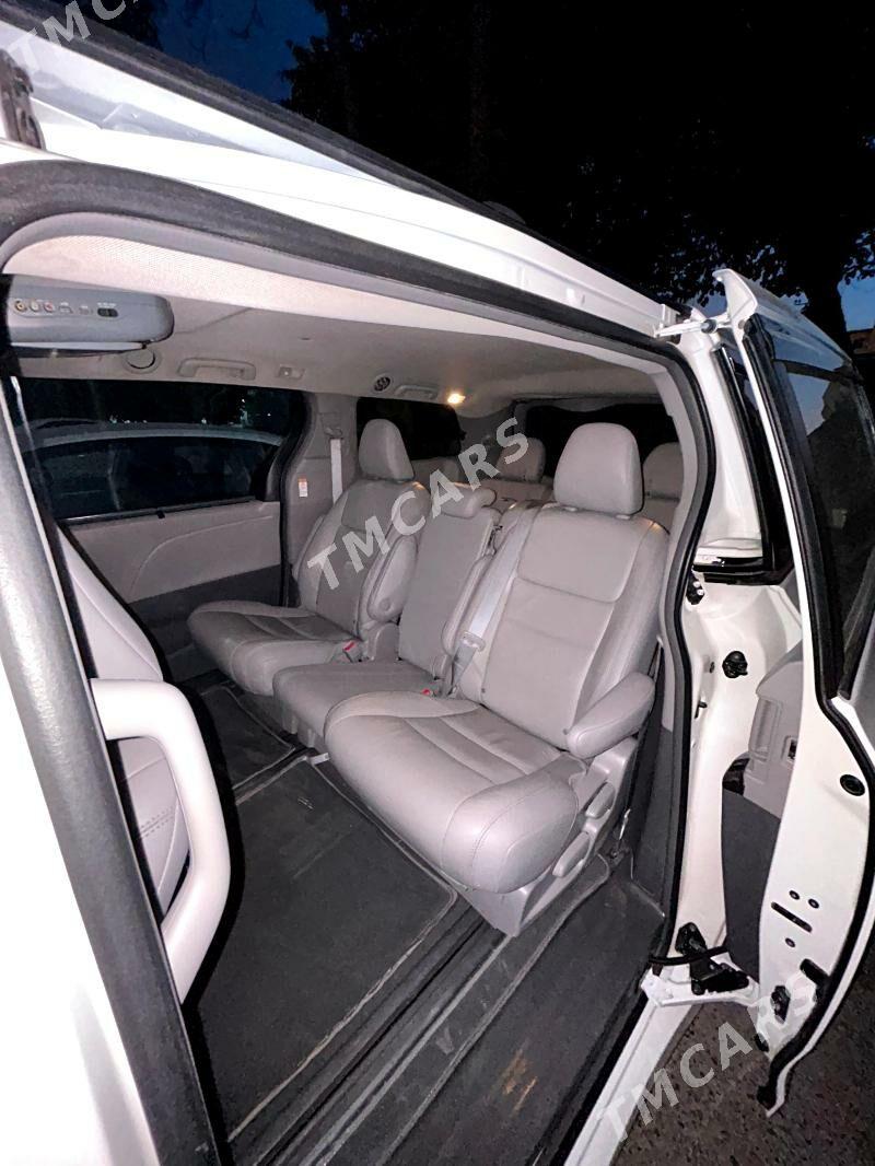 Toyota Sienna 2019 - 420 000 TMT - Ашхабад - img 3