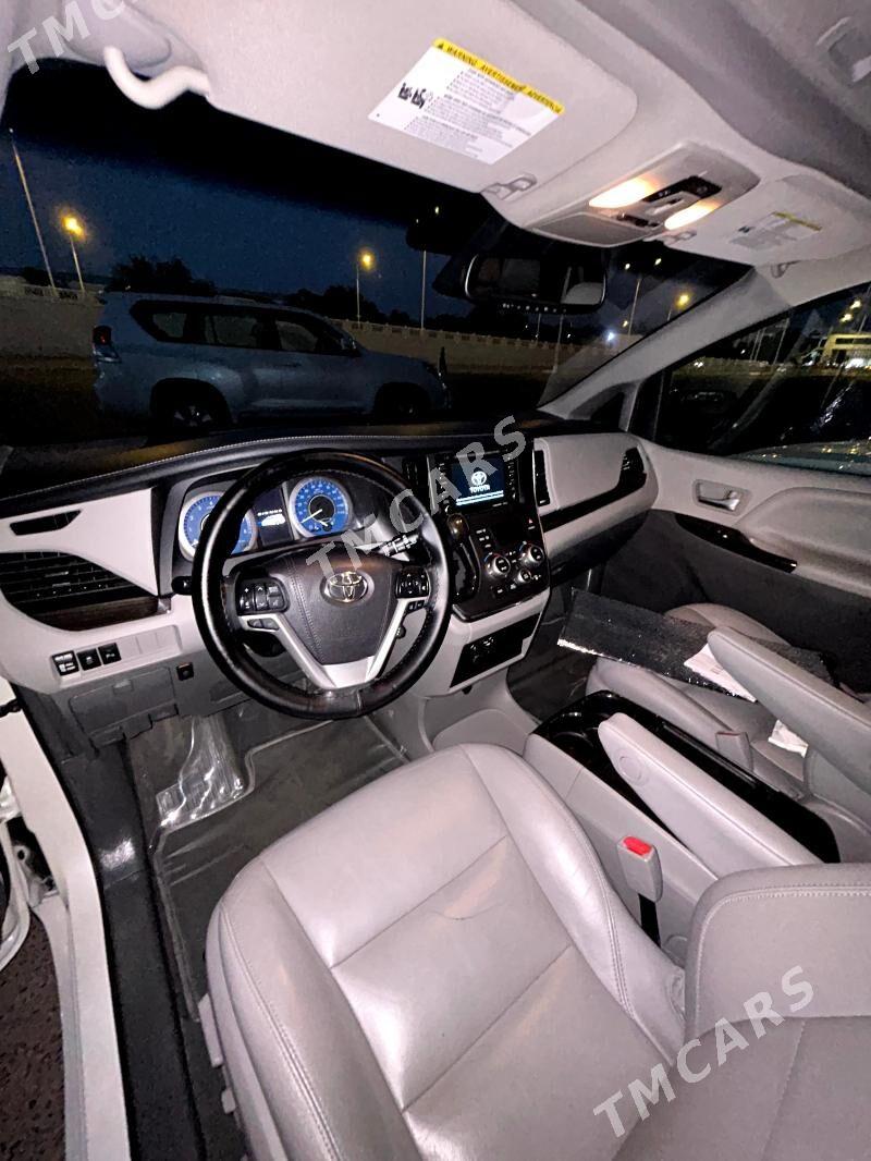 Toyota Sienna 2019 - 420 000 TMT - Ашхабад - img 5