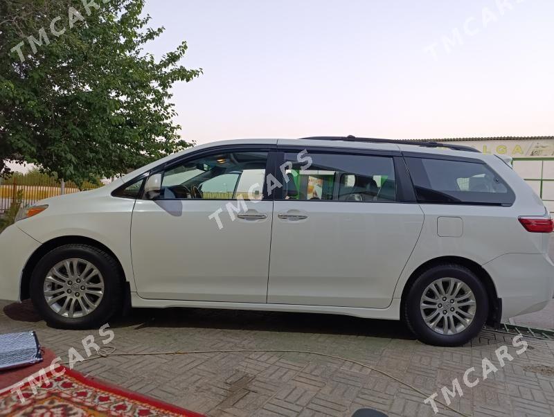 Toyota Sienna 2019 - 420 000 TMT - Ашхабад - img 7