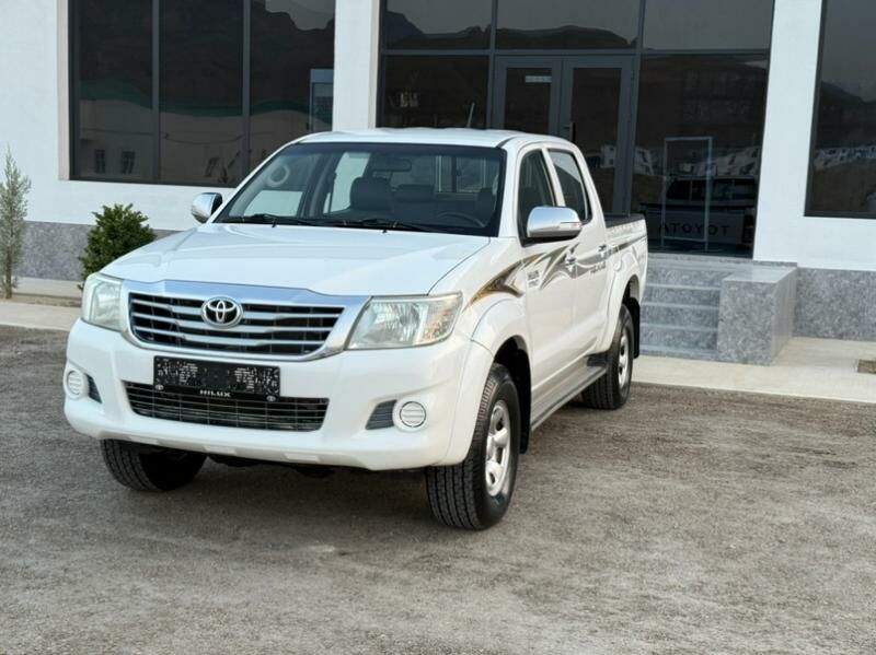 Toyota Hilux 2014 - 420 000 TMT - Ашхабад - img 6