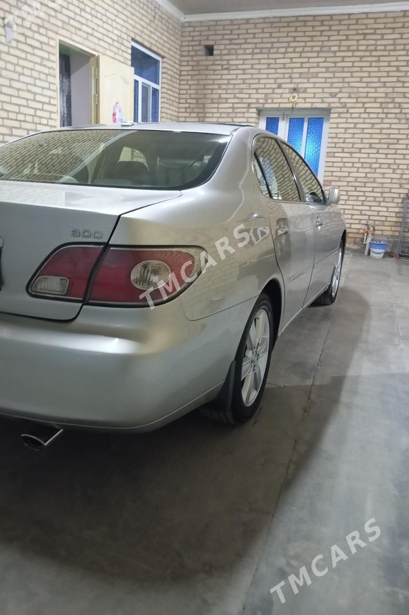 Lexus ES 300 2003 - 180 000 TMT - Дянев - img 6
