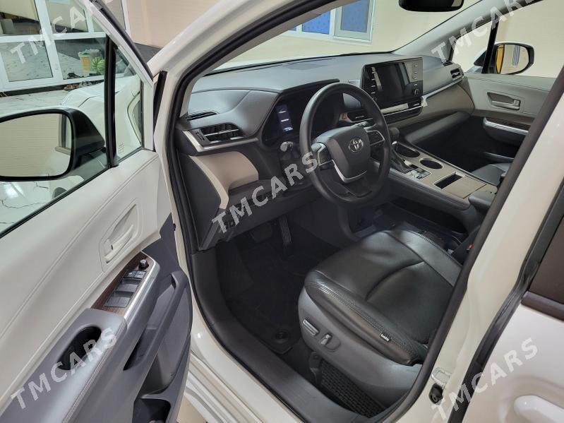 Toyota Sienna 2021 - 575 000 TMT - Туркменабат - img 8
