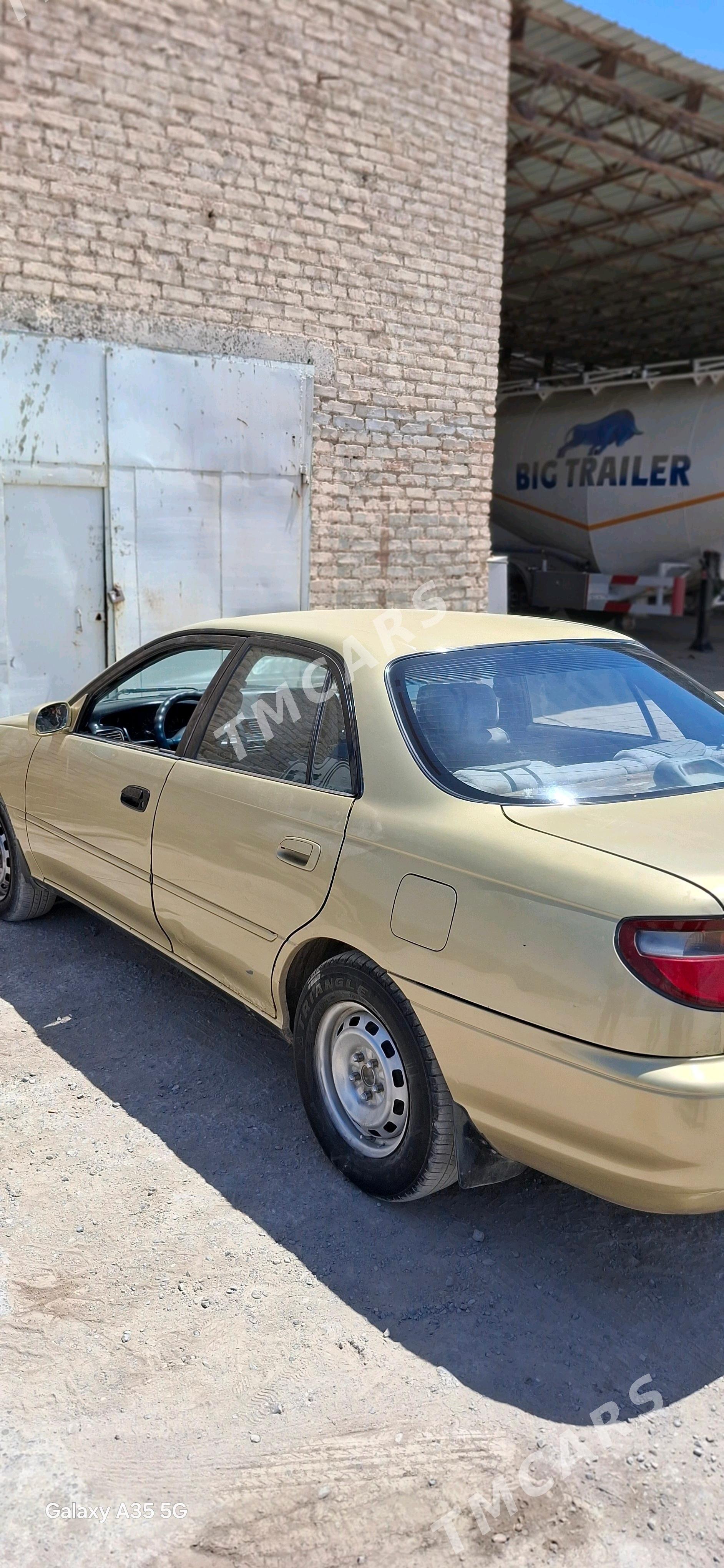Toyota Carina 1992 - 32 000 TMT - Türkmenabat - img 3