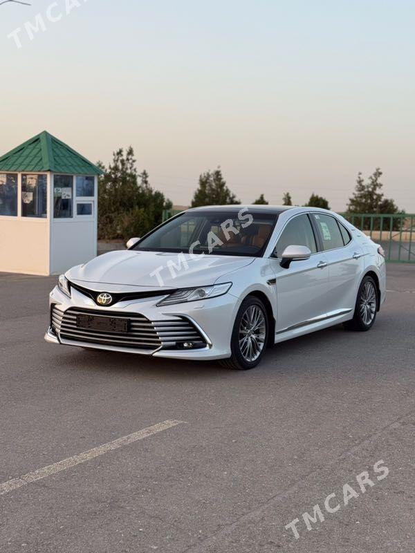 Toyota Camry 2023 - 640 000 TMT - Aşgabat - img 5
