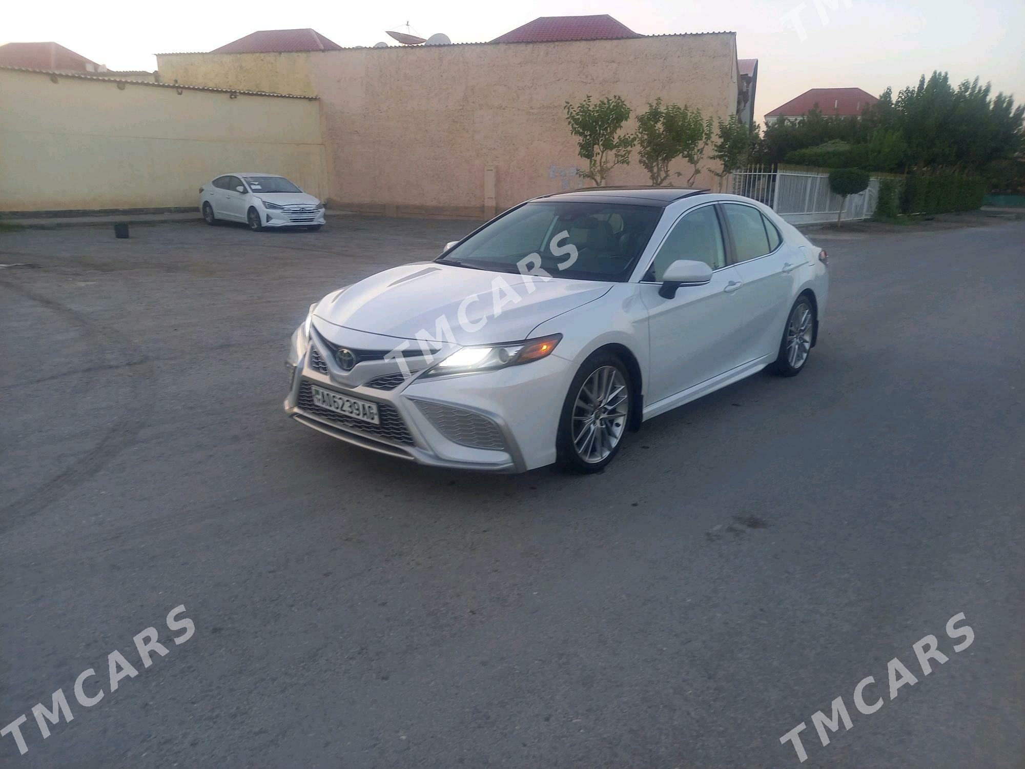 Toyota Camry 2021 - 410 000 TMT - Ашхабад - img 6