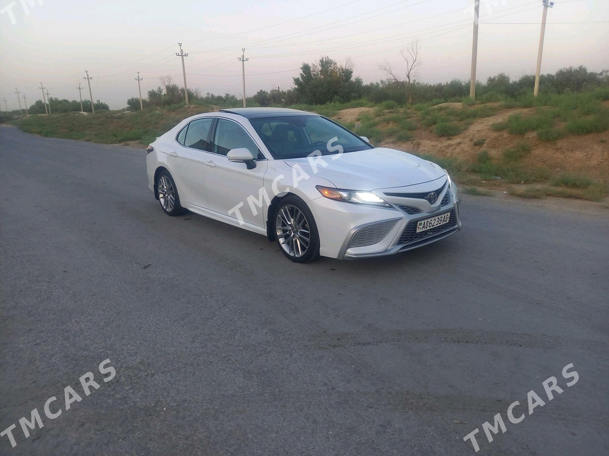 Toyota Camry 2021 - 410 000 TMT - Ашхабад - img 2