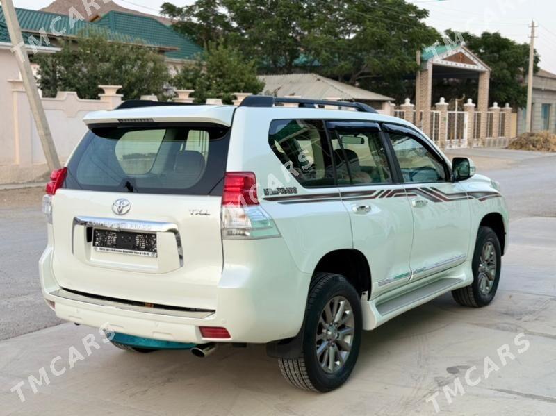 Toyota Land Cruiser Prado 2012 - 500 000 TMT - Балканабат - img 4