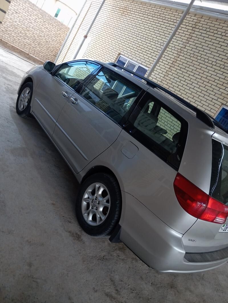 Toyota Sienna 2004 - 230 000 TMT - Mary - img 2
