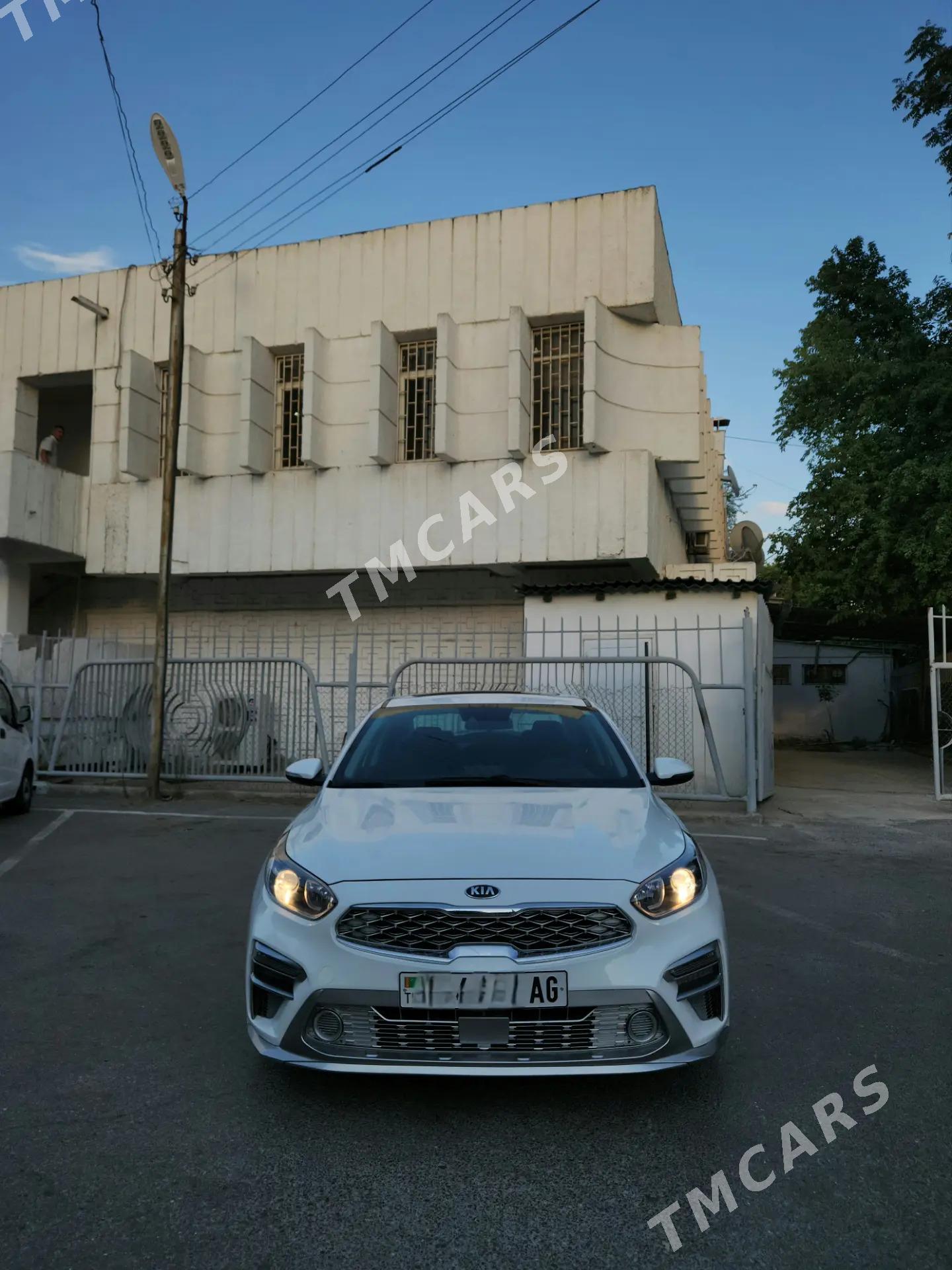 Kia Forte 2020 - 250 000 TMT - Bekrewe - img 4