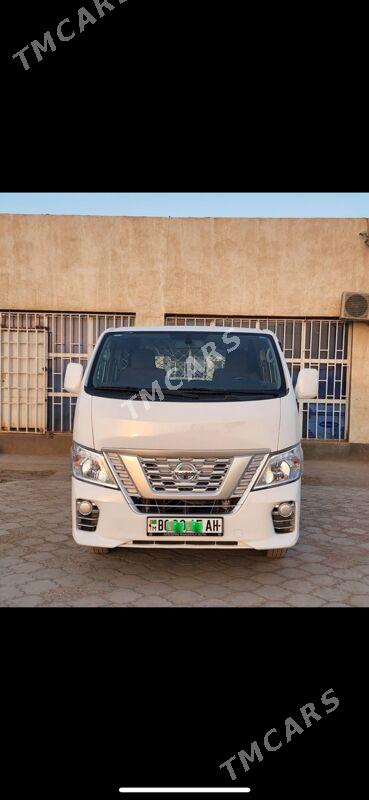 Nissan Urvan 2020 - 330 000 TMT - Tejen - img 4